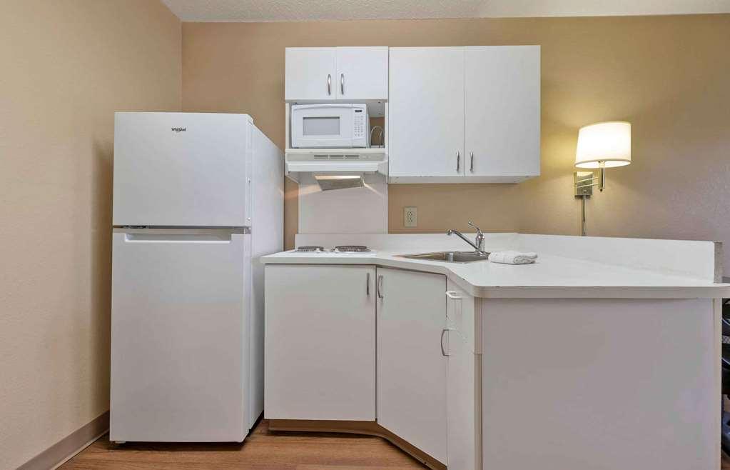 Extended Stay America Select Suites - Columbia - Ft Jackson Zimmer foto