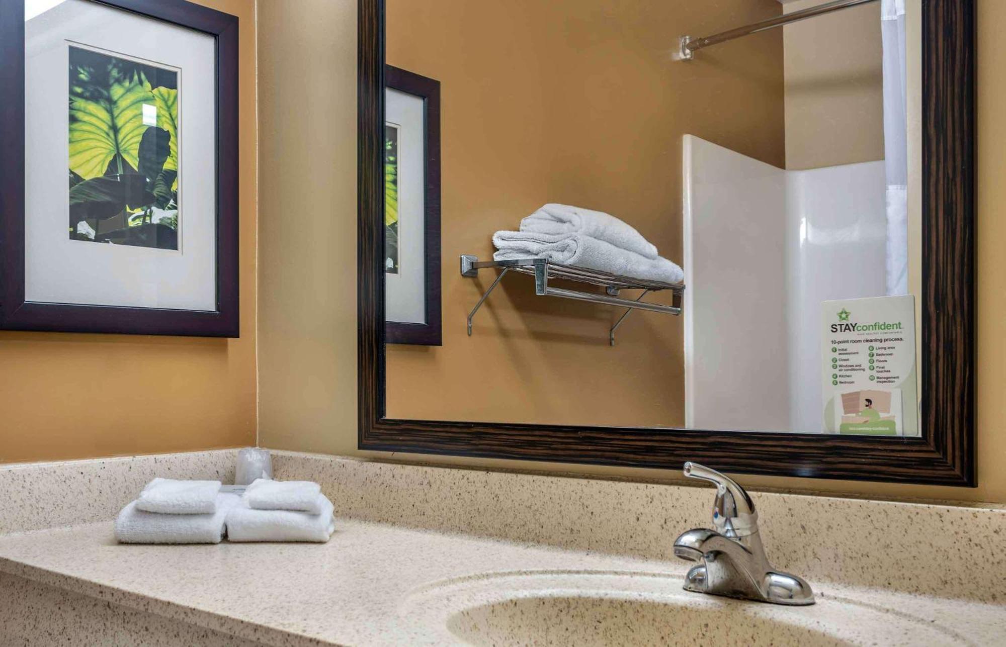 Extended Stay America Select Suites - Columbia - Ft Jackson Exterior foto