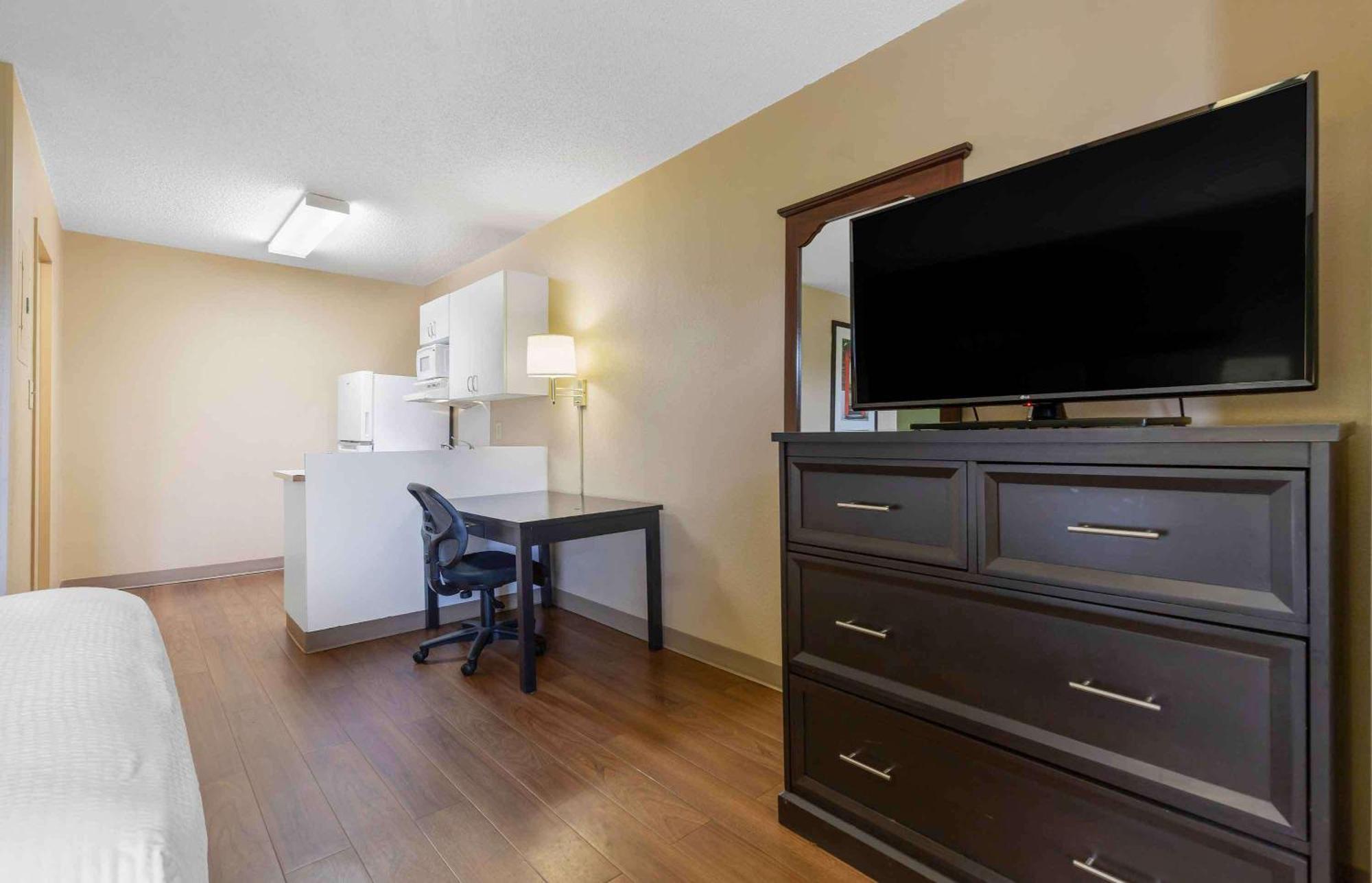 Extended Stay America Select Suites - Columbia - Ft Jackson Exterior foto