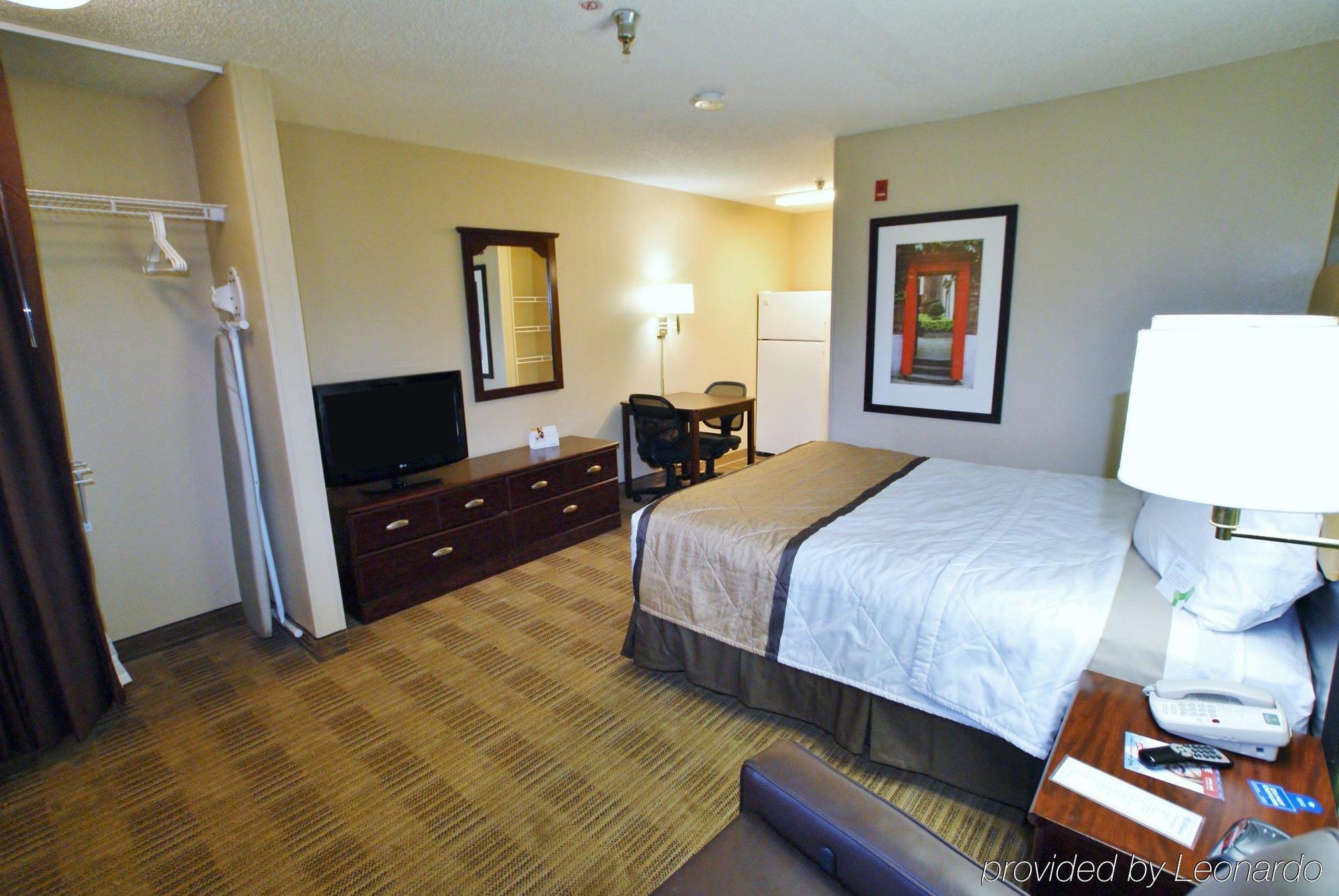 Extended Stay America Select Suites - Columbia - Ft Jackson Exterior foto