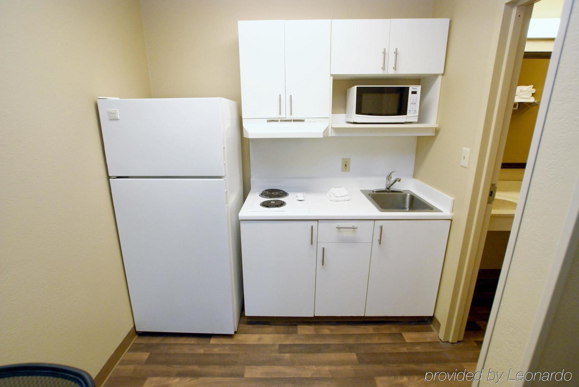 Extended Stay America Select Suites - Columbia - Ft Jackson Exterior foto